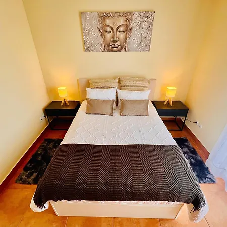 Maria Do Mar Daire Caniço