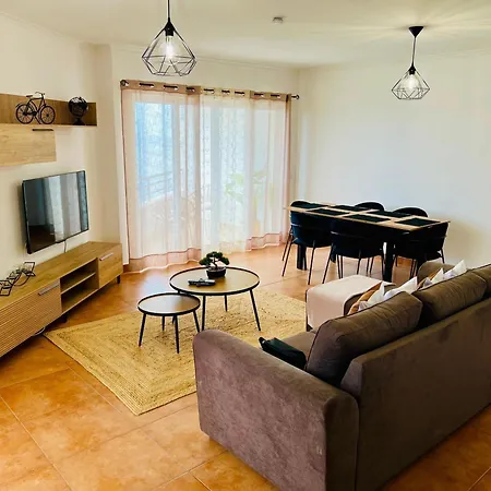 Maria Do Mar * Caniço